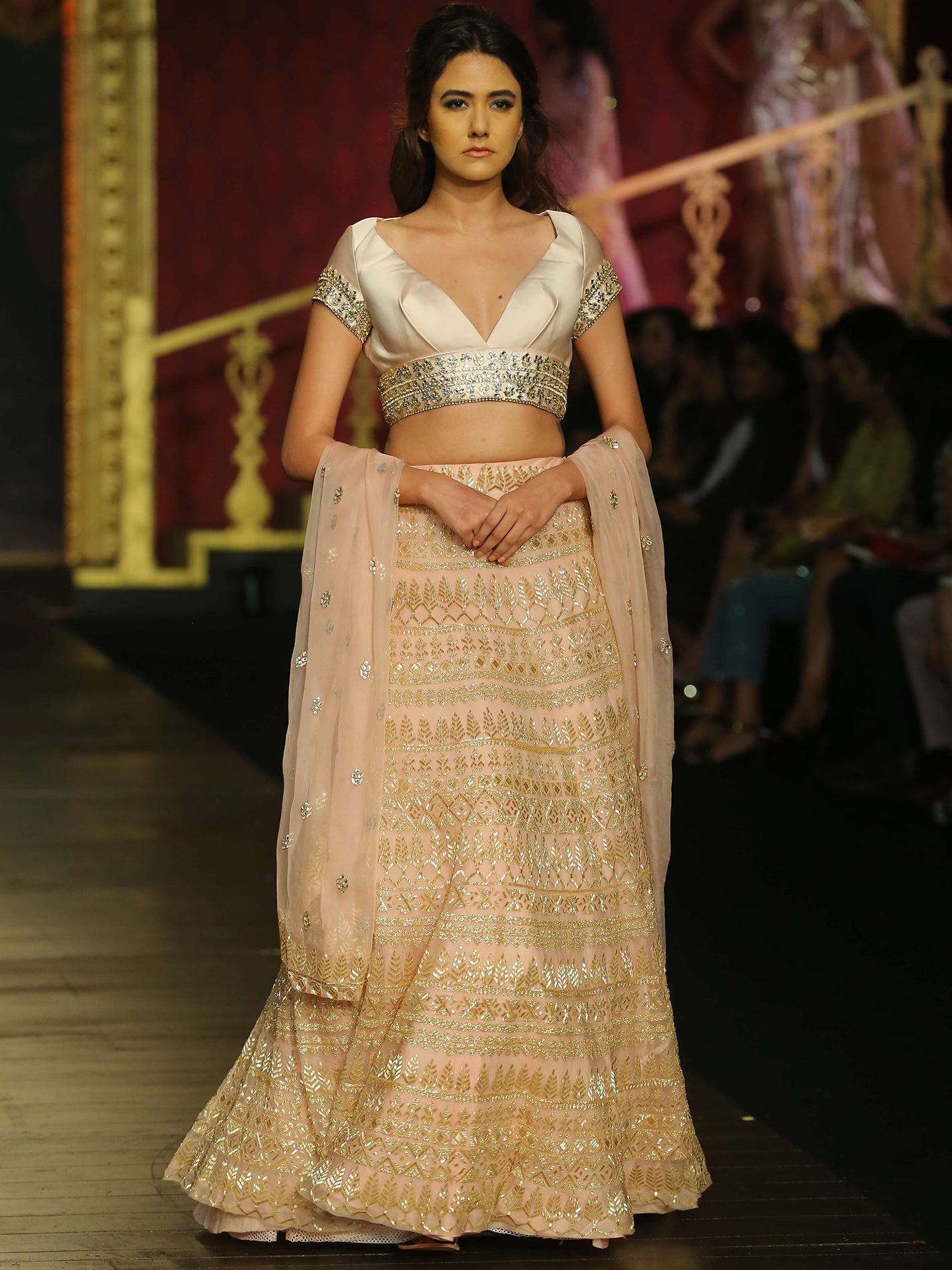 Rinaldo Lehenga